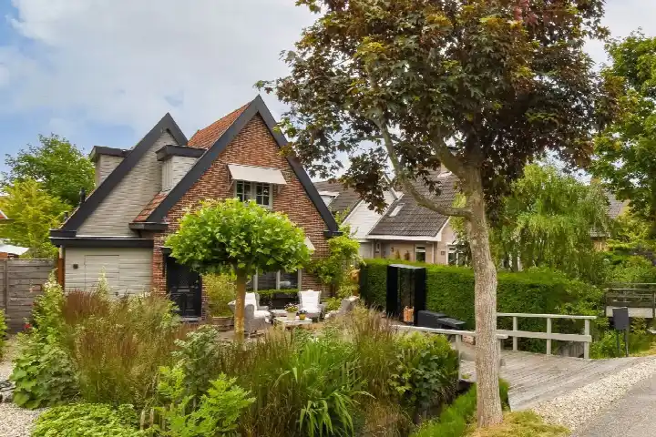 Vrijstaande woning te koop: Zand- en Jaagpad 7, Baambrugge Dorp Baambrugge