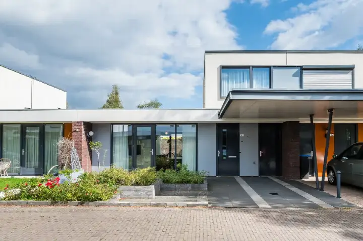 Terraced house for sale: Zandeiland 21, Zandrijk Eindhoven