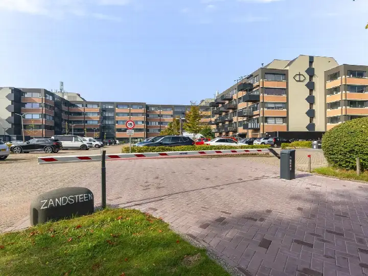 Appartement te koop: Zandsteen 78, Nieuwe Steen - Buurt 22 01 Hoorn