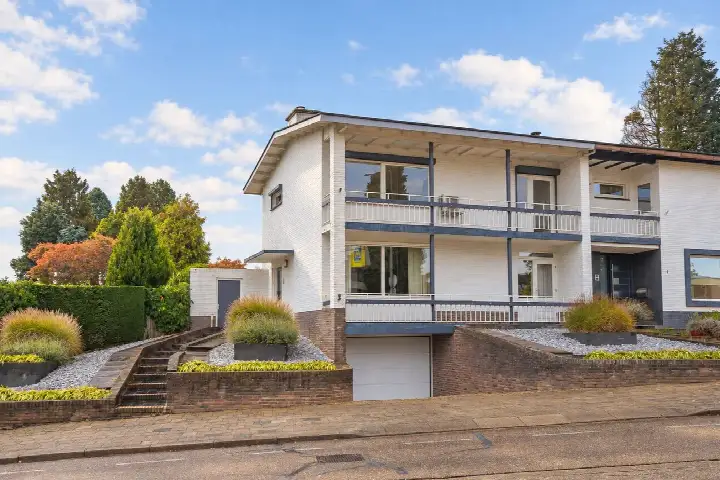 Semi-detached for sale: Zandstraat 3, Spaubeek Spaubeek