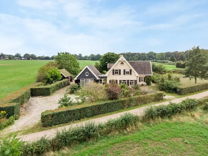 Detached house for sale: Zandstraat 5, Voorst Buitengebied Voorst
