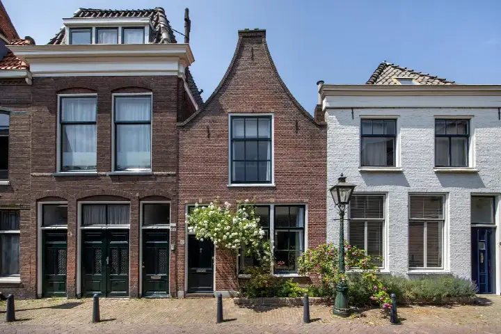 Terraced house for sale: Zandstraat 6, Noordvest Leiden