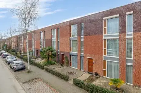Terraced house for sale: Zandstrand 8, Zandrijk Eindhoven