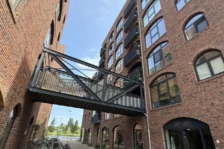 Appartement te huur: Zandstrooierstraat 103, Cruquiusbuurt Amsterdam