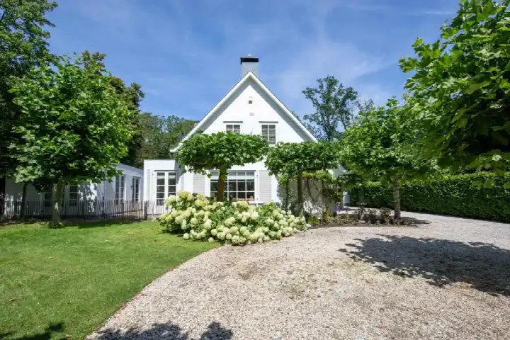 Vrijstaande woning te koop: Zandvoorterweg 47, Aerdenhout-West Aerdenhout