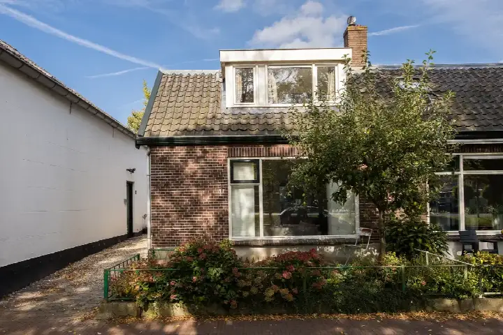 Twee-onder-één-kap te koop: Zandweg 106, De Meern-Noord De Meern