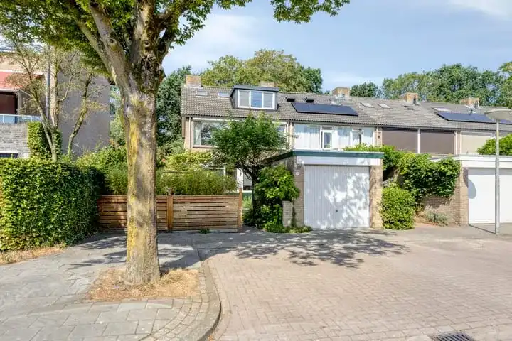 Hoekwoning te koop: Zeebruggestraat 27, Tempel Eindhoven