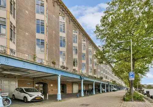 Apartment for sale: Zeeburgerkade 652, Architectenbuurt Amsterdam