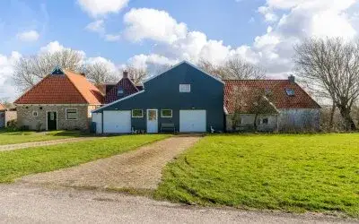 Twee-onder-één-kap te koop: Zeedijk 3, Verspreide huizen Marrum-Westernijkerk Marrum