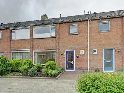 Terraced house for sale: Zeekampen 4, Vollenhove Vollenhove