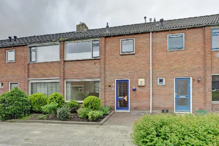 Tussenwoning te koop: Zeekampen 4, Vollenhove Vollenhove