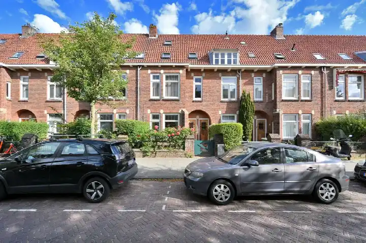 Appartement te koop: Zeemanlaan 10, Professorenwijk-West Leiden