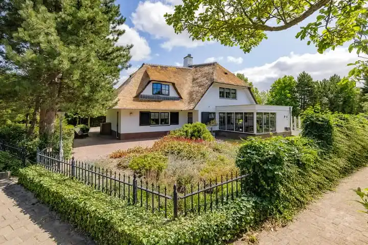 Detached house for sale: Zeester 97, Rijnsoever-Oost Katwijk (Zh)
