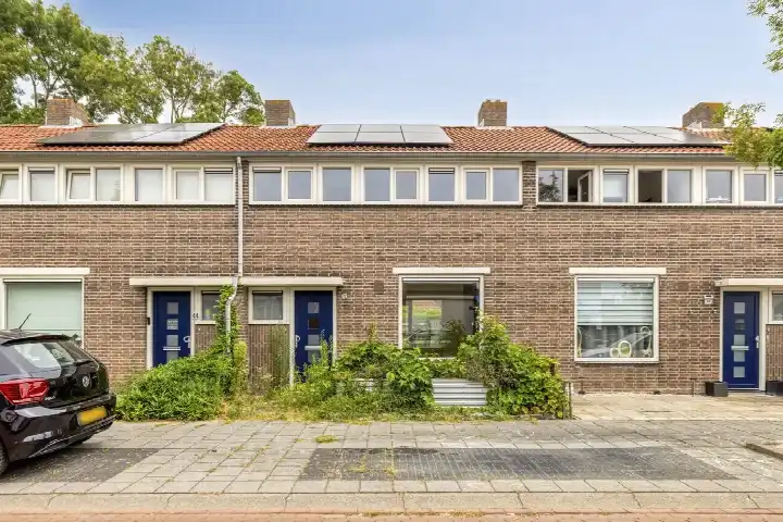 Tussenwoning te koop: Zeewijksingel 42, Kern Oost-Souburg West Oost-Souburg