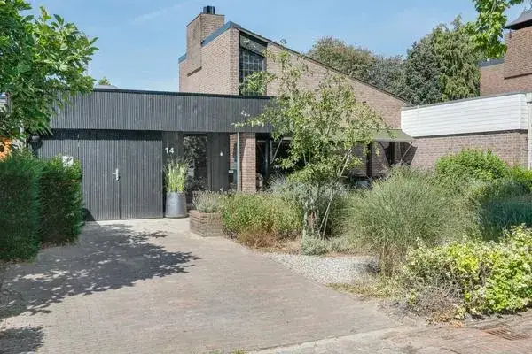 Tussenwoning te koop: Zesde Herven 14, De Herven 'S-Hertogenbosch