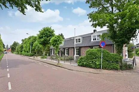 Tussenwoning te koop: Zevenend 53, Zevenend Laren (Nh)