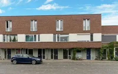 Tussenwoning te koop: Ziende 8, Veldhuizen De Meern