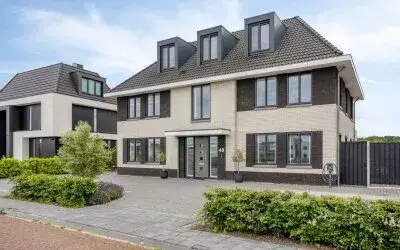 Detached house for sale: Zilvermeeuwlaan 48, Vogelhorst Zuid Almere