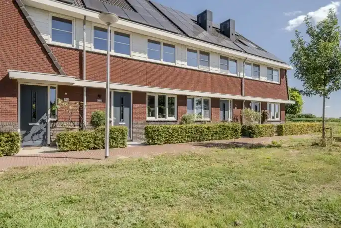 Tussenwoning te koop: Zilverschoon 42, Weideveld Bodegraven