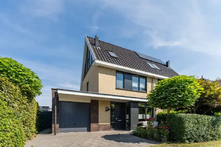 Twee-onder-één-kap te koop: Zilverschoonlaan 40, Vleuterweide-West Vleuten