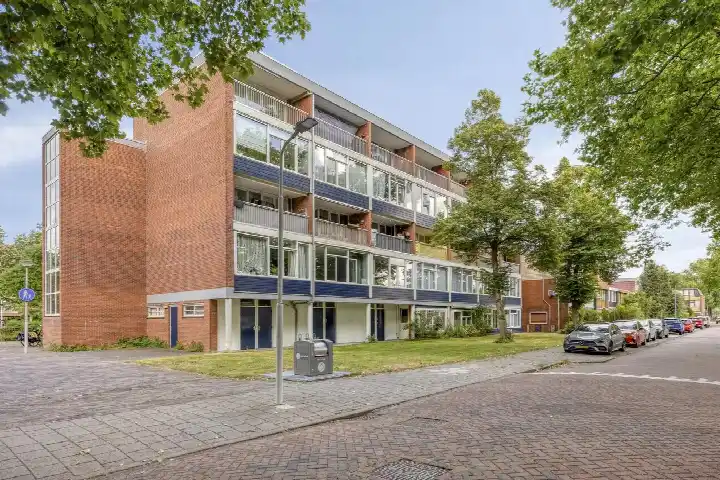 Appartement te koop: Zilverschoonplein 13, Kogerveld Zaandam