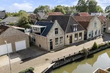 Twee-onder-één-kap te koop: Zilverstreek 8, Arum Arum