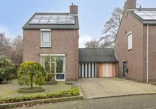 Corner house for sale: Zonnedauwhof 113, Hoogvonderen Roermond