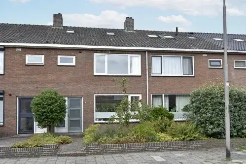 Tussenwoning te koop: Zonstraat 51, Heseveld Nijmegen