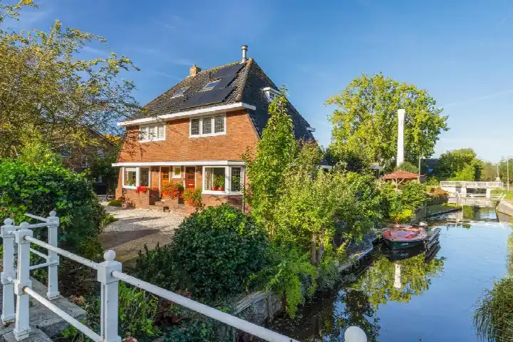 Semi-detached for sale: Zoutmansweg 2, Zoutman Reeuwijk