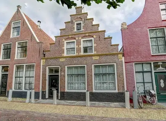 Terraced house for sale: Zoutsloot 49, Binnenstad Harlingen