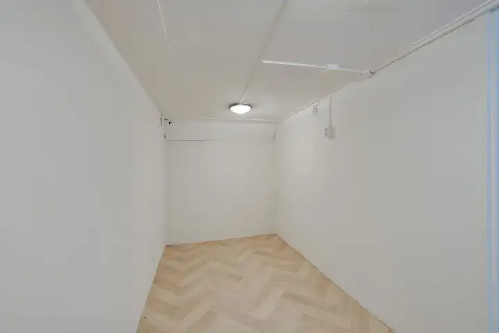 Studio te koop: Zuiddijk 274, Bomenbuurt Zaandam