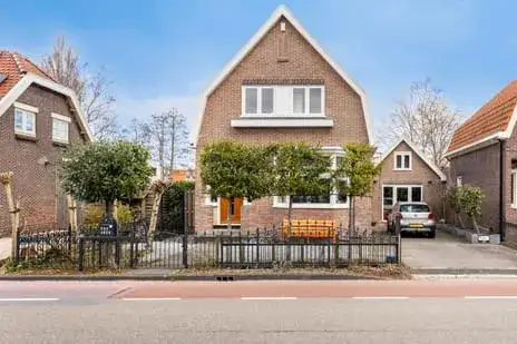 Detached house for sale: Zuideinde 383A, Twiske-West Amsterdam