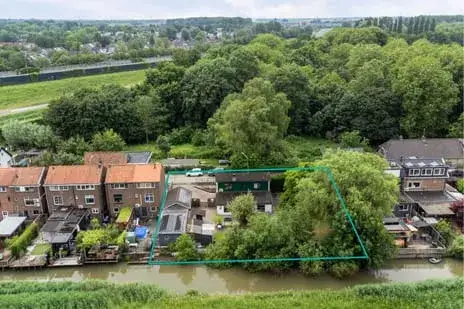 Vrijstaande woning te koop: Zuidendijk 226, Crabbehof-Zuid Dordrecht