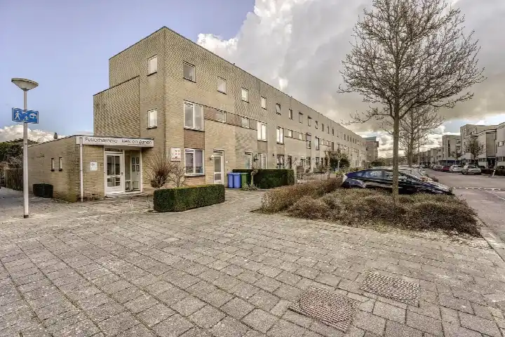 Apartment for sale: Zuiderkeerkring 209A, De Oude Wereld-West Alphen Aan Den Rijn