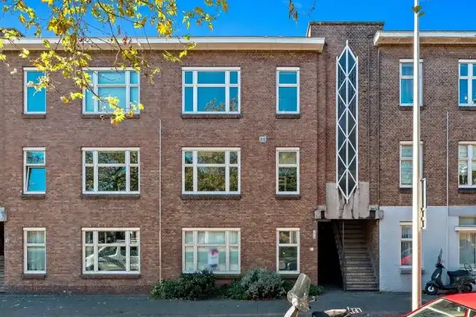 Apartment for sale: Zuiderparklaan 33, Oostbroek-Noord 'S-Gravenhage