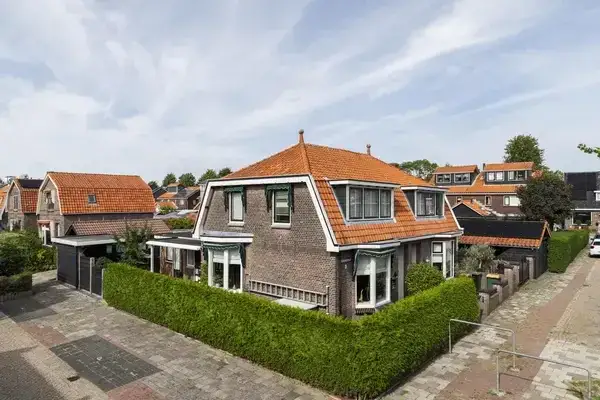 Semi-detached for sale: Zuiderstraat 1, Oud Krimpen Krimpen Aan Den Ijssel