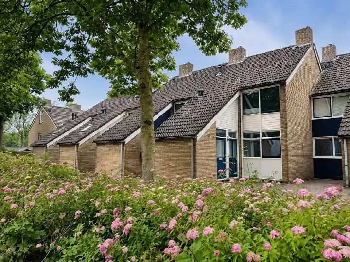 Tussenwoning te koop: Zuiderweg 271, Hoogkerk-Zuid Groningen