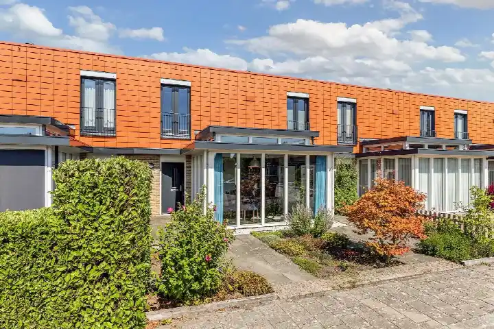 Tussenwoning te koop: Zuidewijn 39, Landerijen Noord/West Lelystad