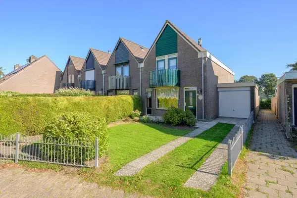 Hoekwoning te koop: Zuidgouw 25, Zuidgouw en omgeving Ursem