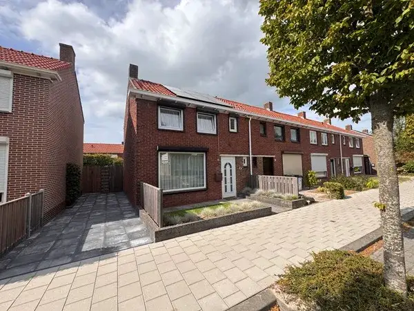 Hoekwoning te koop: Zuidlandstraat 80, Noordpolder Terneuzen