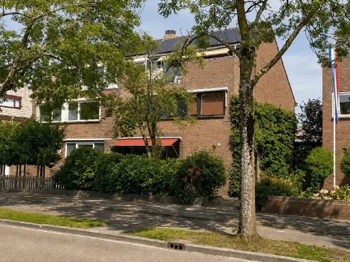Terraced house for sale: Zuidsingel 57, Rade, Oranjebuurt, Munniksveen en omgeving Kortenhoef