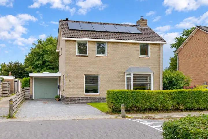 Detached house for sale: Zulthereschweg 17, Roden Roden