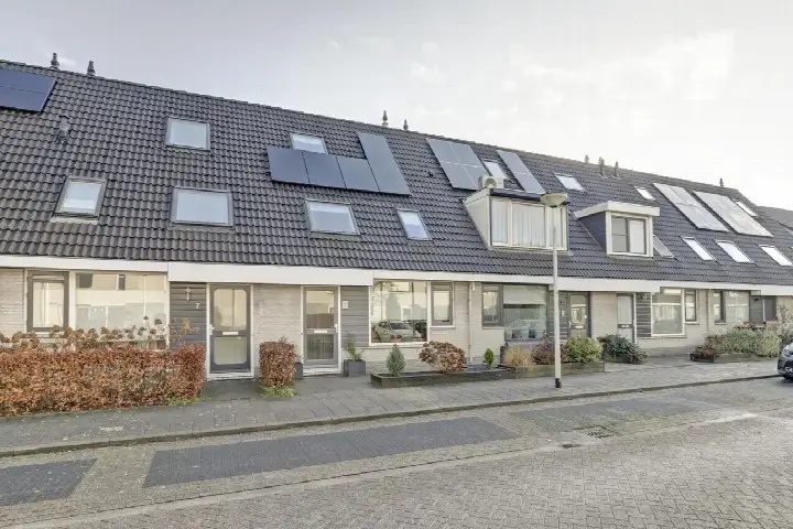 Terraced house for sale: Zuurbeshof 9, Oostdonk Papendrecht