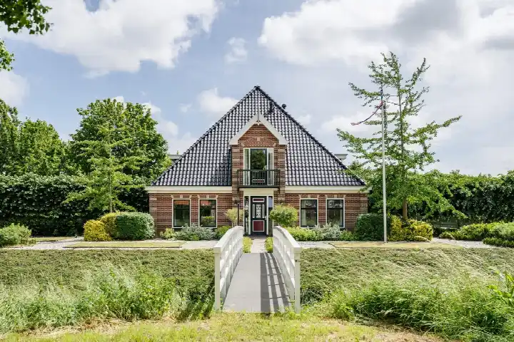 Detached house for sale: Zwaagdijk 373, Zwaagdijk-West Centrum Zwaagdijk-West