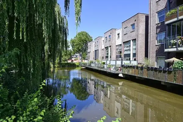 Terraced house for sale: Zwaluw 15, Twistvlied-Wickelhof Mijdrecht