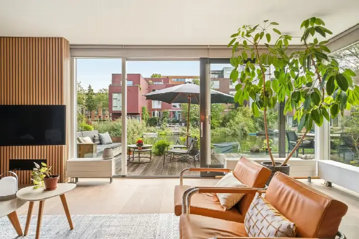 Semi-detached for sale: Zwanebloemlaan 35, Rieteilanden-West Amsterdam