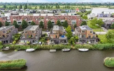 Semi-detached for sale: Zwanebloemlaan 39, Rieteilanden-West Amsterdam