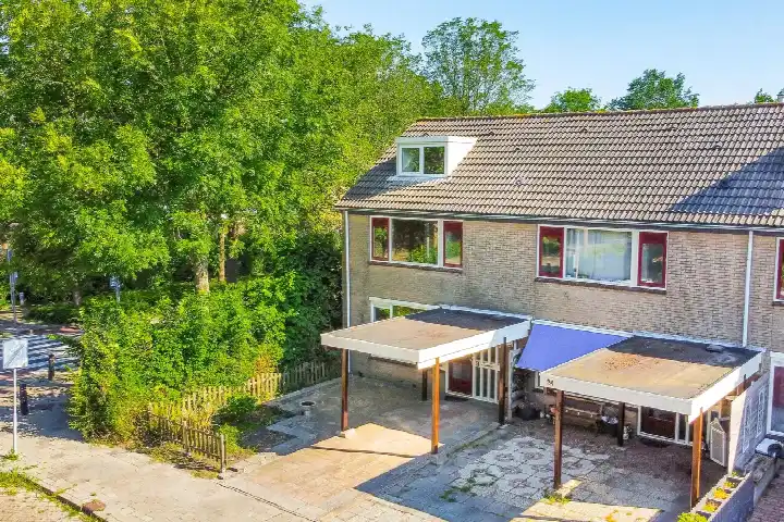 Hoekwoning te koop: Zwanenlaan 26, Vogelbuurt Anna Paulowna