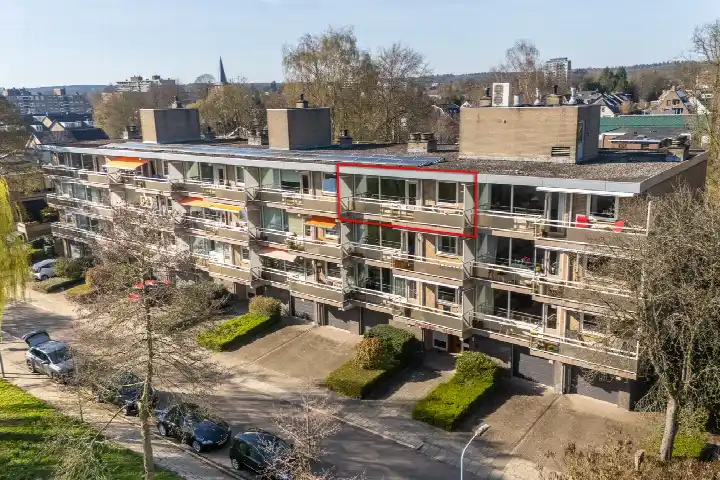 Appartement te koop: Zwanensingel 128, Velp-Zuid beneden spoorlijn Velp
