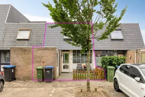 Tussenwoning te koop: Zwanenveld 3217, Zwanenveld Nijmegen